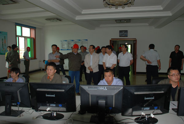 自治區副主席常軍政赴海拉爾蒙西調研環保工作